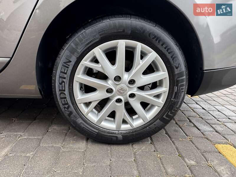 Универсал Renault Megane 2013 в Киеве