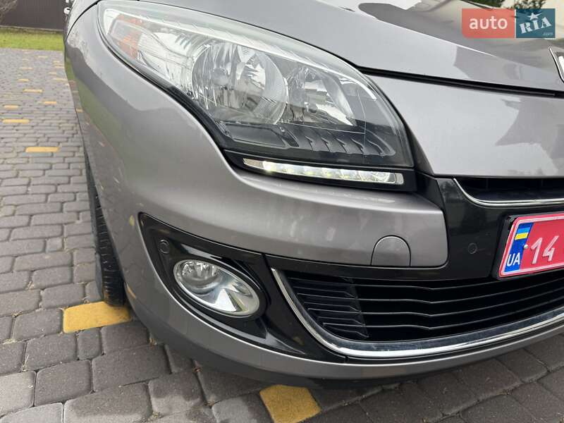 Универсал Renault Megane 2013 в Киеве
