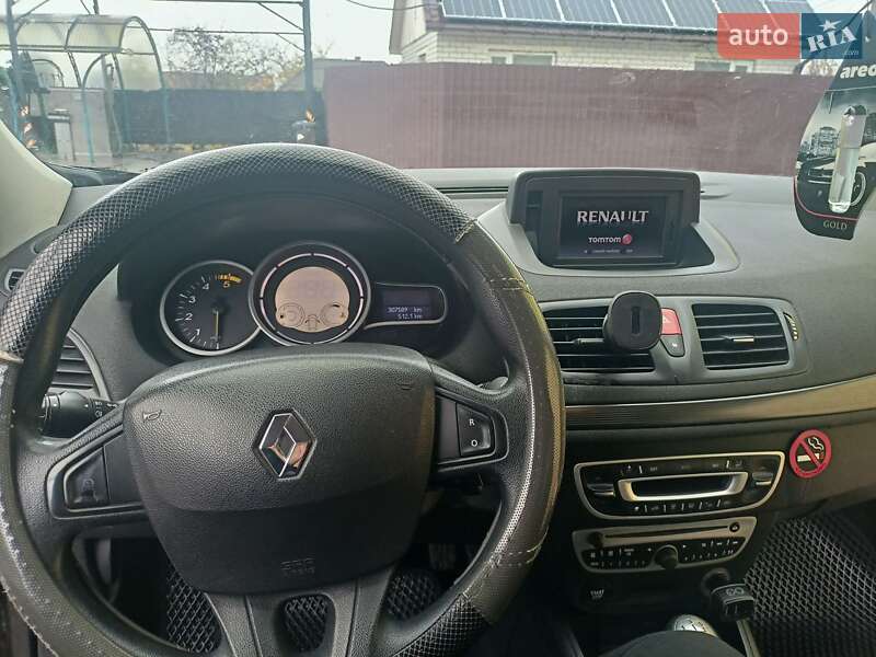 Универсал Renault Megane 2010 в Первомайске фото 7 Универсал Renault Megane 2010 в Первомайске