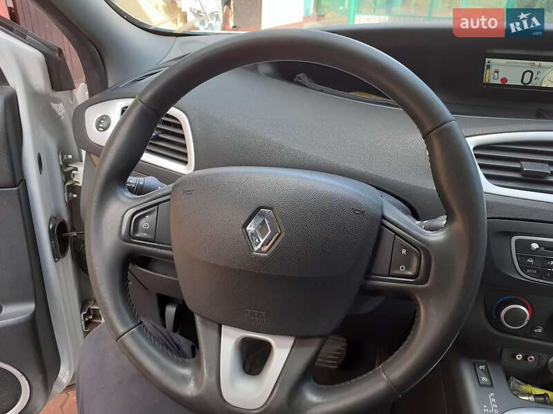 Універсал Renault Megane 2010 в Береговому