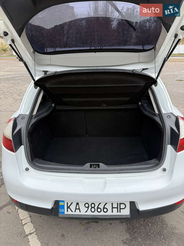 Хэтчбек Renault Megane 2014 в Кривом Роге