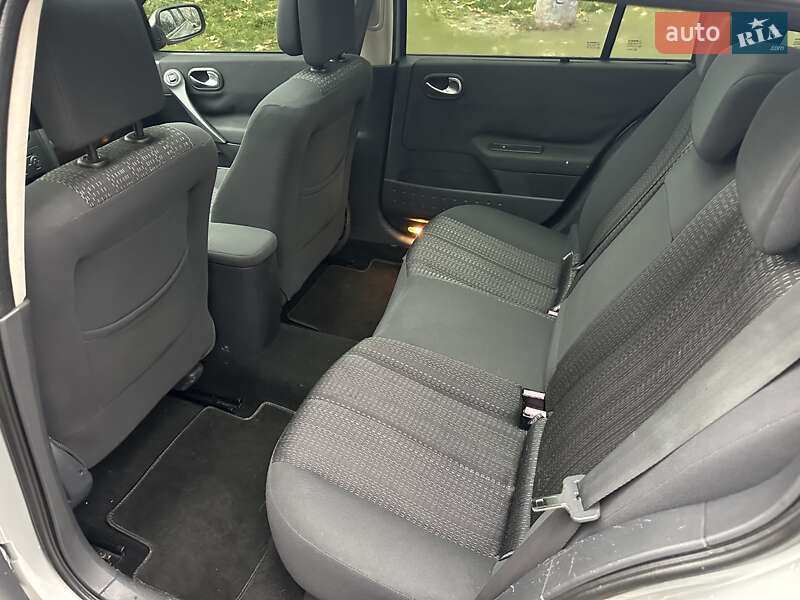 Универсал Renault Megane 2007 в Киеве фото 23 Универсал Renault Megane 2007 в Киеве