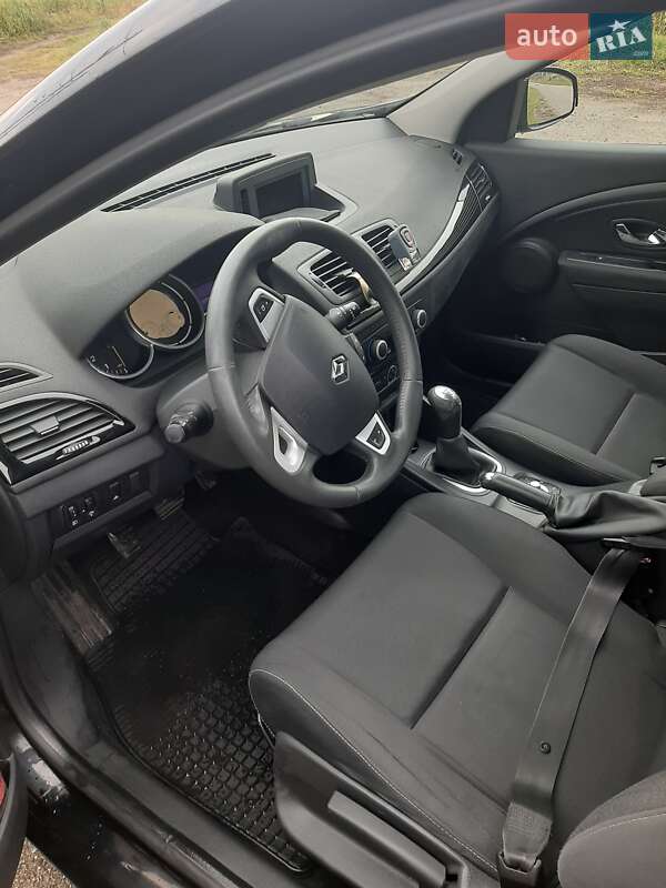 Хетчбек Renault Megane 2011 в Старокостянтинові