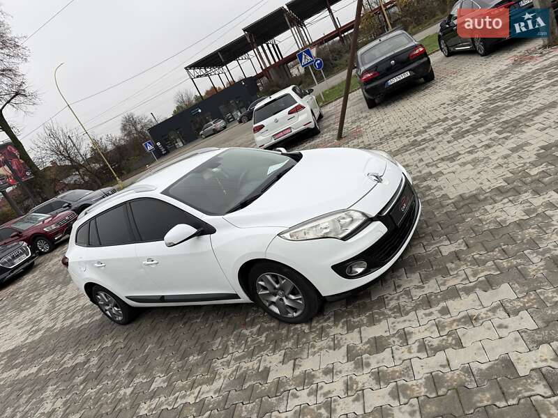 Универсал Renault Megane 2012 в Ужгороде фото 16 Универсал Renault Megane 2012 в Ужгороде