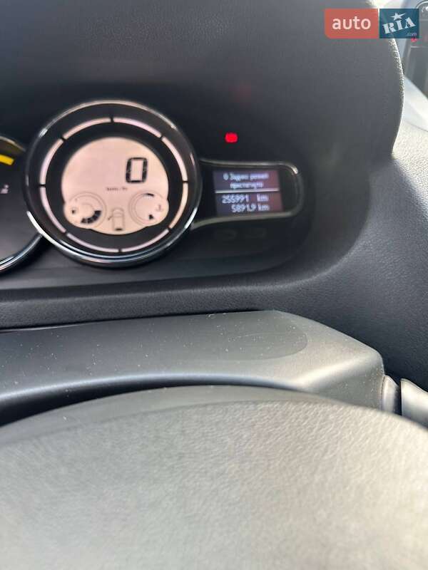 Универсал Renault Megane 2014 в Львове фото 11 Универсал Renault Megane 2014 в Львове