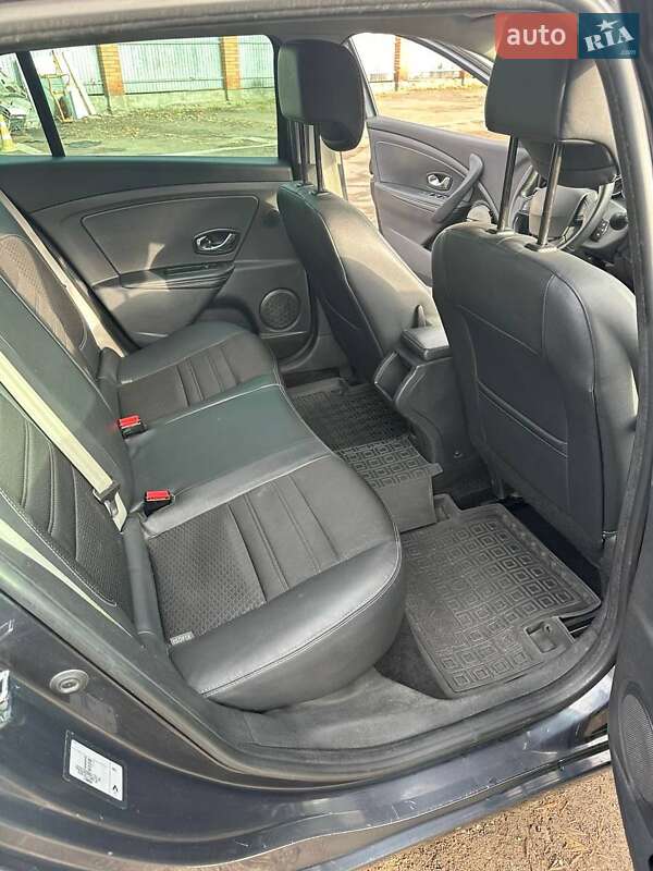 Универсал Renault Megane 2014 в Львове фото 23 Универсал Renault Megane 2014 в Львове