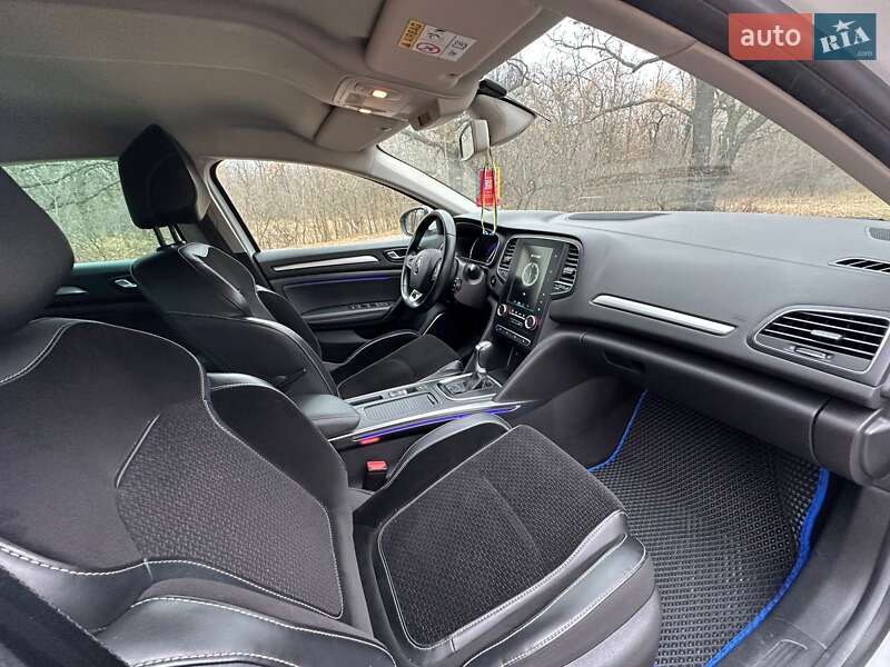 Седан Renault Megane 2019 в Дніпрі