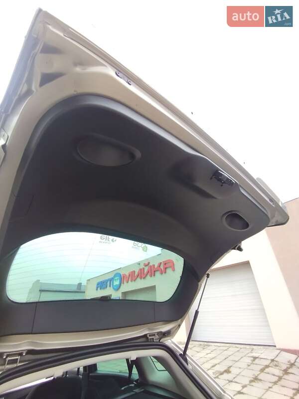 Універсал Renault Megane 2013 в Луцьку