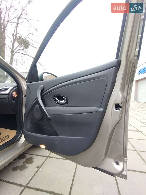 Універсал Renault Megane 2013 в Луцьку