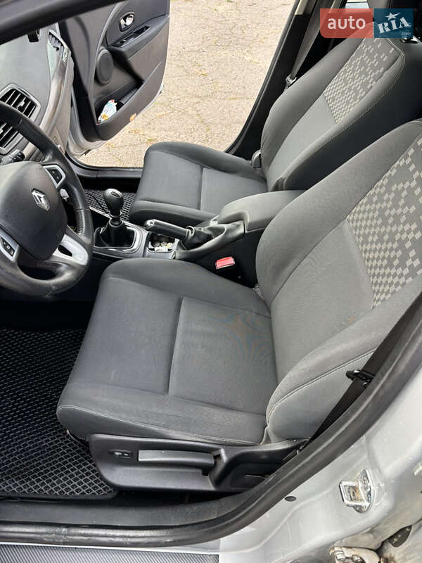 Универсал Renault Megane 2012 в Николаеве