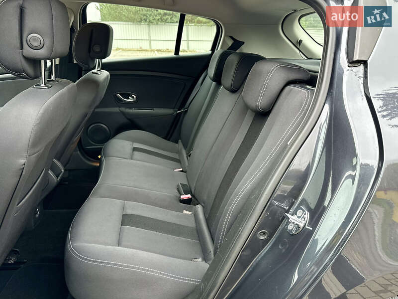 Хэтчбек Renault Megane 2010 в Луцке