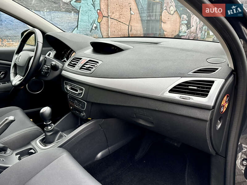 Хэтчбек Renault Megane 2010 в Луцке