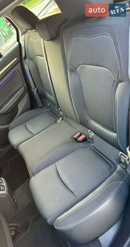 Універсал Renault Megane 2019 в Києві фото 43 Універсал Renault Megane 2019 в Києві