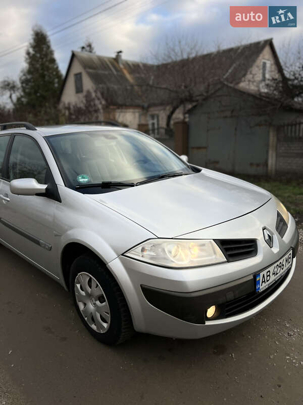 Универсал Renault Megane 2006 в Турбовом фото 4 Универсал Renault Megane 2006 в Турбовом