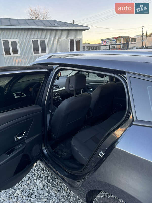 Универсал Renault Megane 2011 в Черновцах