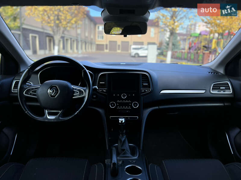 Универсал Renault Megane 2019 в Подольске фото 23 Универсал Renault Megane 2019 в Подольске
