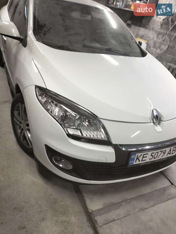 Хэтчбек Renault Megane 2012 в Днепре фото 8 Хэтчбек Renault Megane 2012 в Днепре