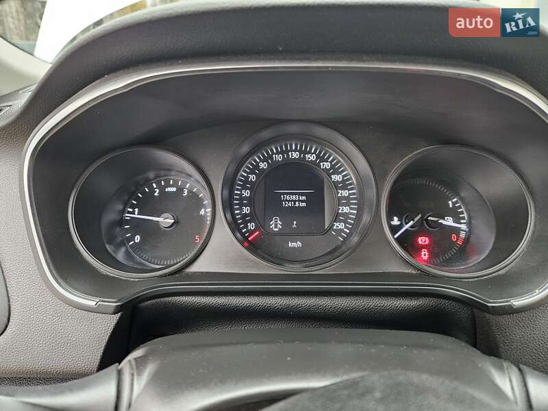 Універсал Renault Megane 2017 в Кременчуці фото 15 Універсал Renault Megane 2017 в Кременчуці