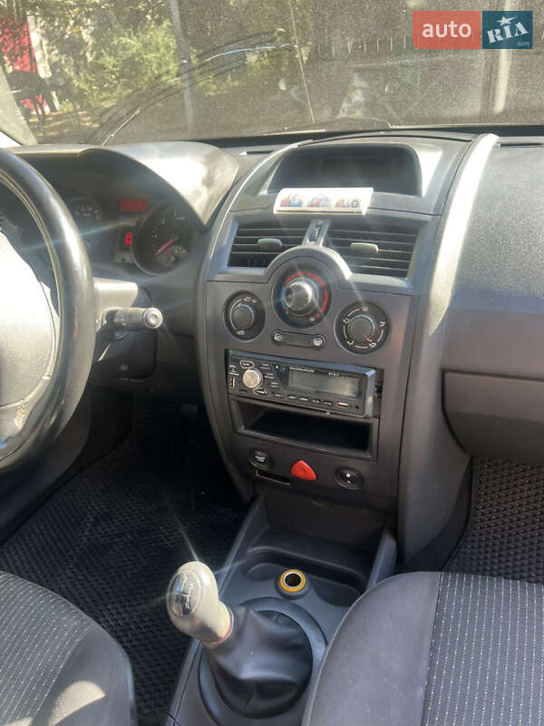 Седан Renault Megane 2004 в Днепре фото 7 Седан Renault Megane 2004 в Днепре