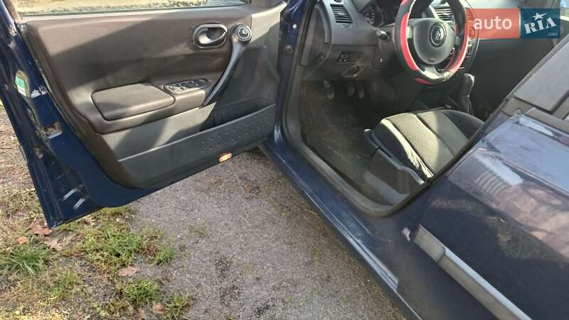 Универсал Renault Megane 2005 в Сарнах