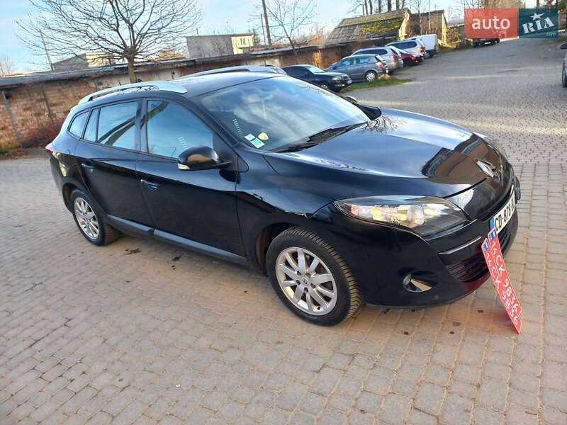 Универсал Renault Megane 2012 в Надворной фото 14 Универсал Renault Megane 2012 в Надворной