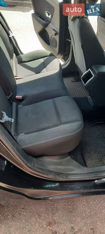 Хетчбек Renault Megane 2014 в Києві фото 11 Хетчбек Renault Megane 2014 в Києві