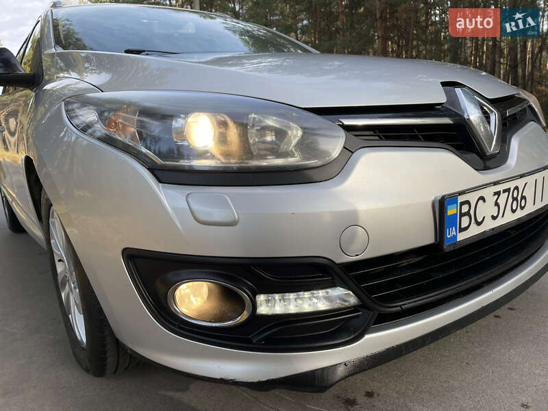 Универсал Renault Megane 2015 в Славуте фото 58 Универсал Renault Megane 2015 в Славуте
