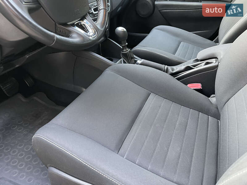 Универсал Renault Megane 2015 в Славуте фото 89 Универсал Renault Megane 2015 в Славуте