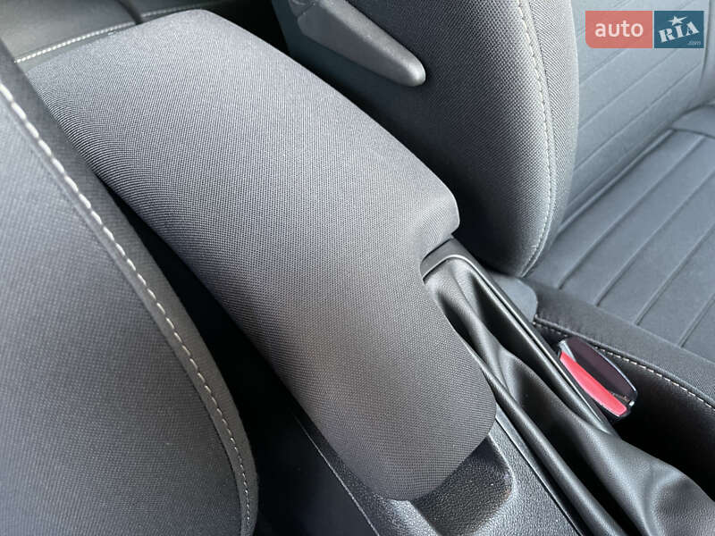 Универсал Renault Megane 2015 в Славуте фото 146 Универсал Renault Megane 2015 в Славуте