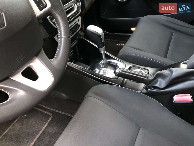 Універсал Renault Megane 2013 в Львові фото 30 Універсал Renault Megane 2013 в Львові