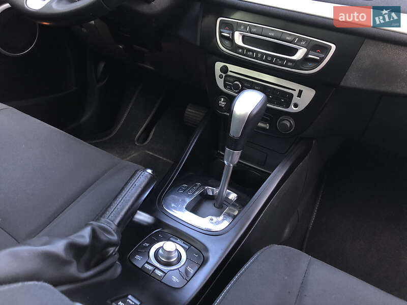 Універсал Renault Megane 2013 в Львові фото 36 Універсал Renault Megane 2013 в Львові