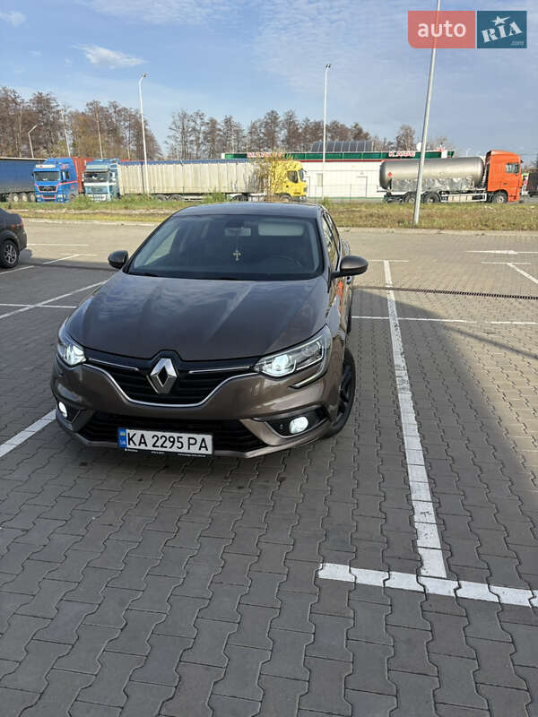 Седан Renault Megane 2017 в Василькові
