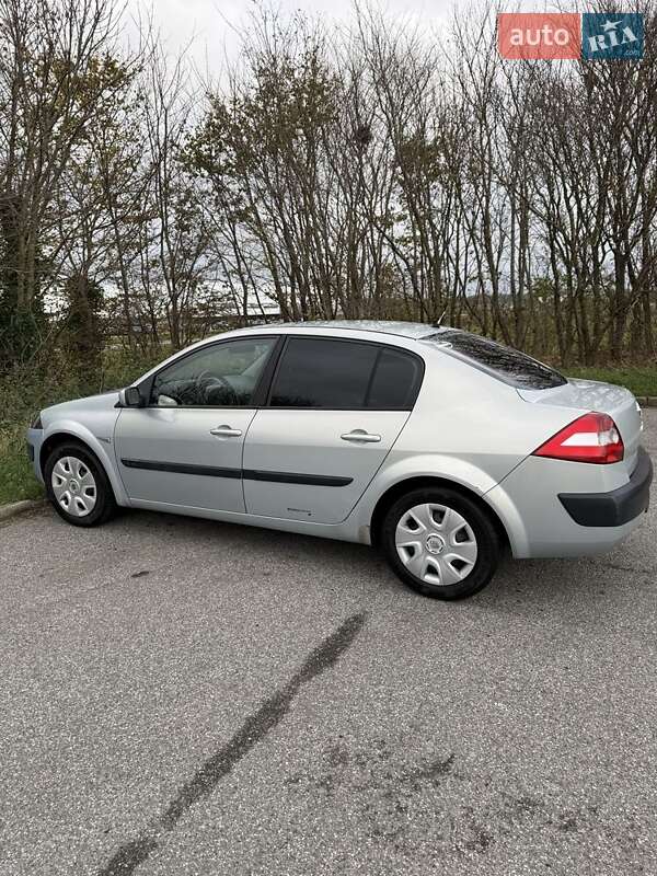 Седан Renault Megane 2004 в Запорожье фото 16 Седан Renault Megane 2004 в Запорожье
