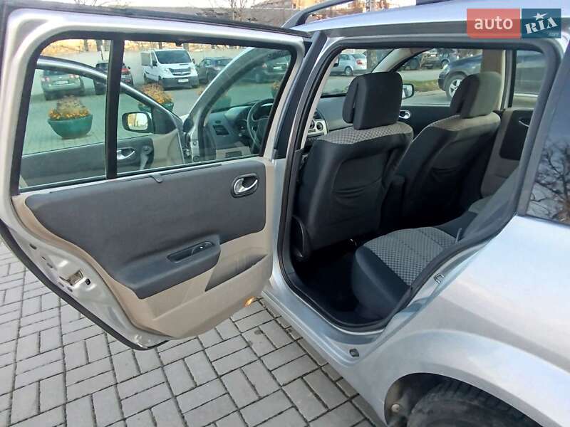 Универсал Renault Megane 2005 в Ровно фото 10 Универсал Renault Megane 2005 в Ровно
