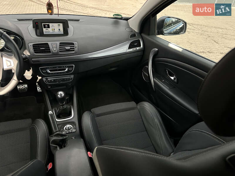 Универсал Renault Megane 2011 в Каменском фото 45 Универсал Renault Megane 2011 в Каменском