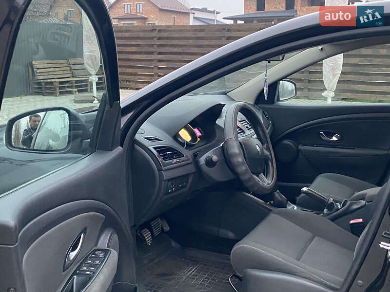 Хетчбек Renault Megane 2010 в Кам'янець-Подільському фото 5 Хетчбек Renault Megane 2010 в Кам'янець-Подільському