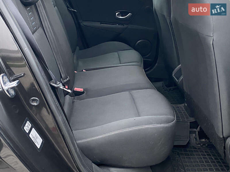 Хетчбек Renault Megane 2010 в Кам'янець-Подільському фото 10 Хетчбек Renault Megane 2010 в Кам'янець-Подільському