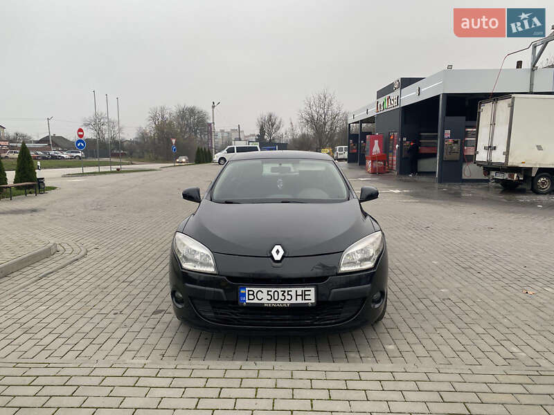 Хетчбек Renault Megane 2010 в Кам'янець-Подільському фото 27 Хетчбек Renault Megane 2010 в Кам'янець-Подільському