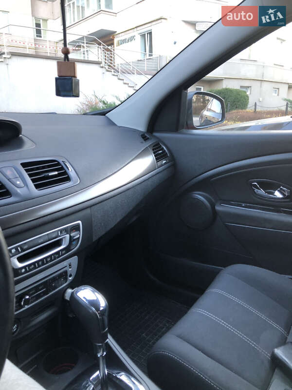 Універсал Renault Megane 2014 в Львові