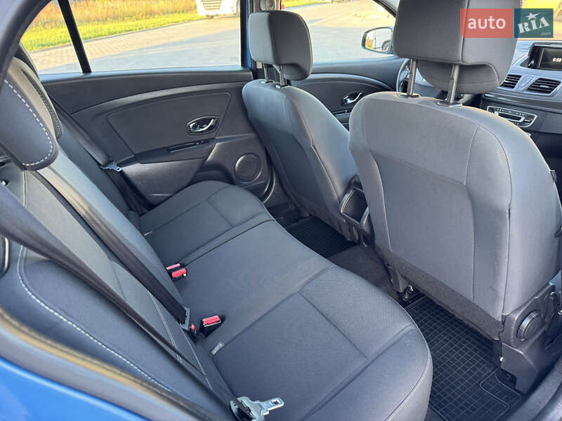 Универсал Renault Megane 2014 в Луцке фото 25 Универсал Renault Megane 2014 в Луцке