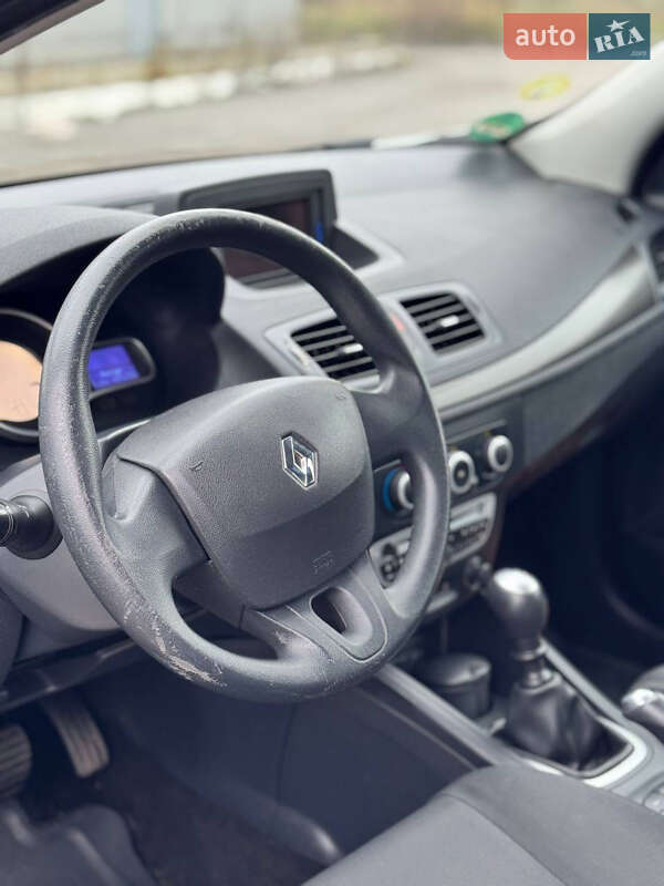 Универсал Renault Megane 2010 в Радивилове фото 12 Универсал Renault Megane 2010 в Радивилове