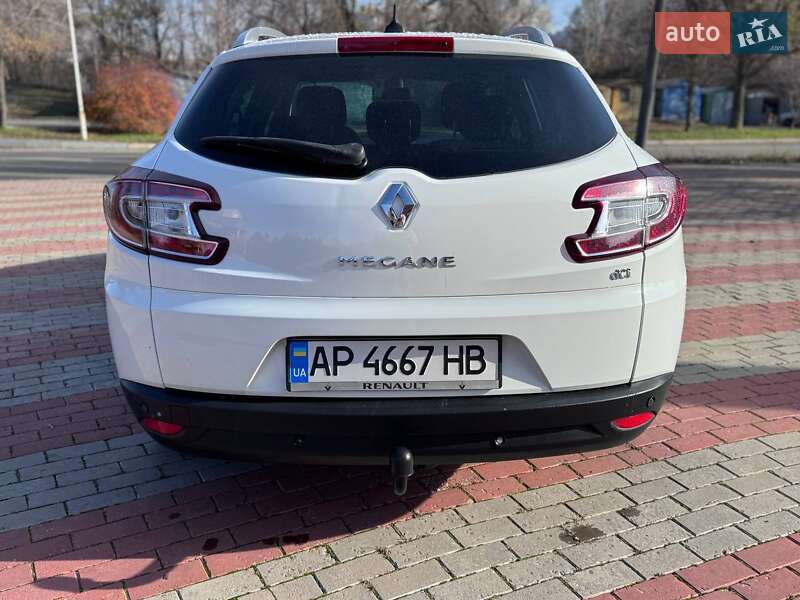 Универсал Renault Megane 2010 в Запорожье фото 8 Универсал Renault Megane 2010 в Запорожье