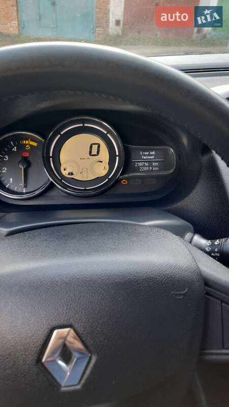 Универсал Renault Megane 2010 в Хмельницком фото 18 Универсал Renault Megane 2010 в Хмельницком