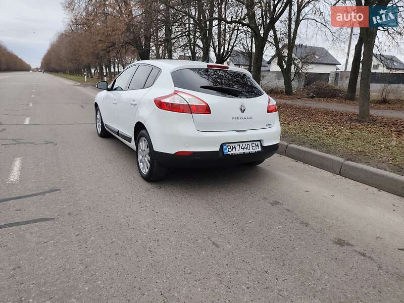 Хэтчбек Renault Megane 2011 в Сумах