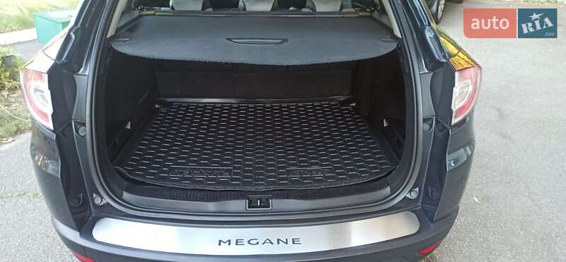 Универсал Renault Megane 2010 в Глухове