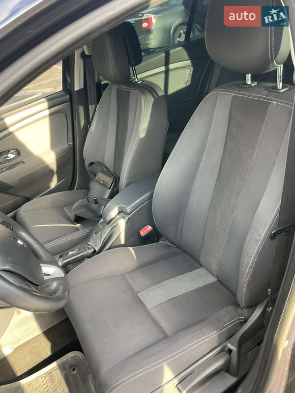 Універсал Renault Megane 2011 в Кривому Розі