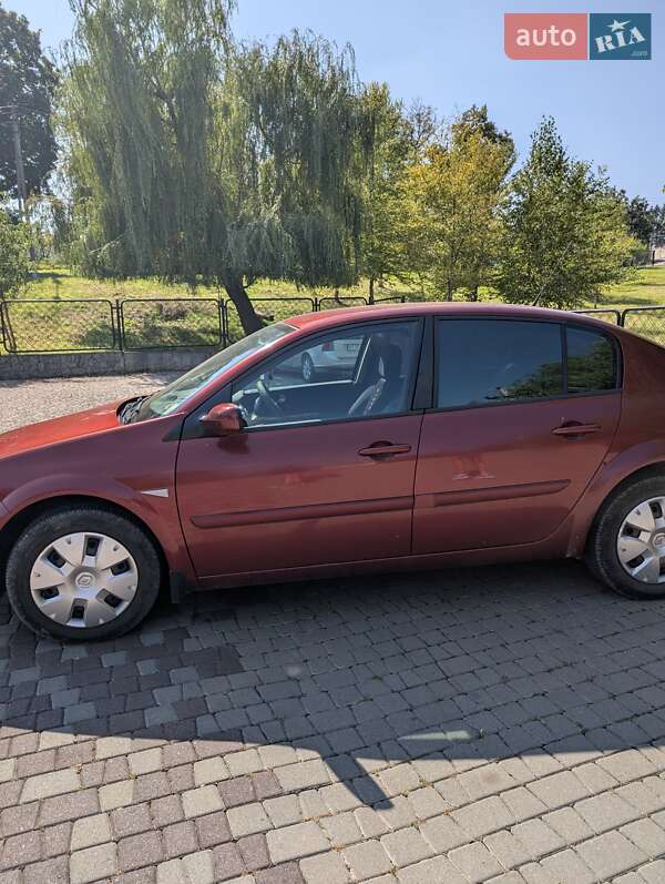 Седан Renault Megane 2008 в Ивано-Франковске