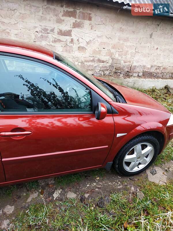Седан Renault Megane 2007 в Чернигове