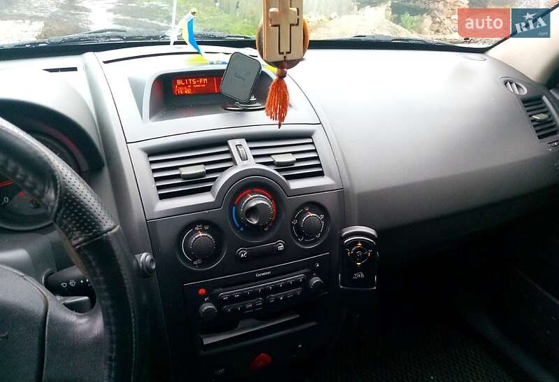 Универсал Renault Megane 2004 в Мироновке