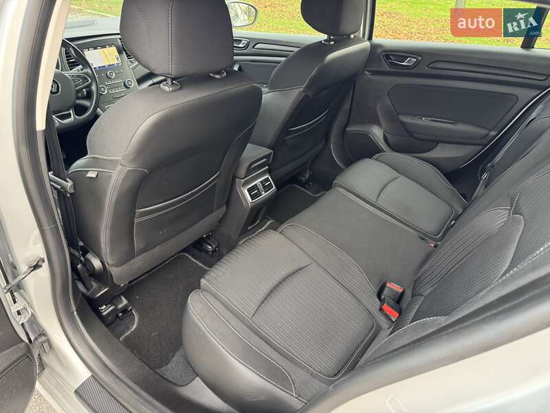 Универсал Renault Megane 2018 в Днепре фото 32 Универсал Renault Megane 2018 в Днепре
